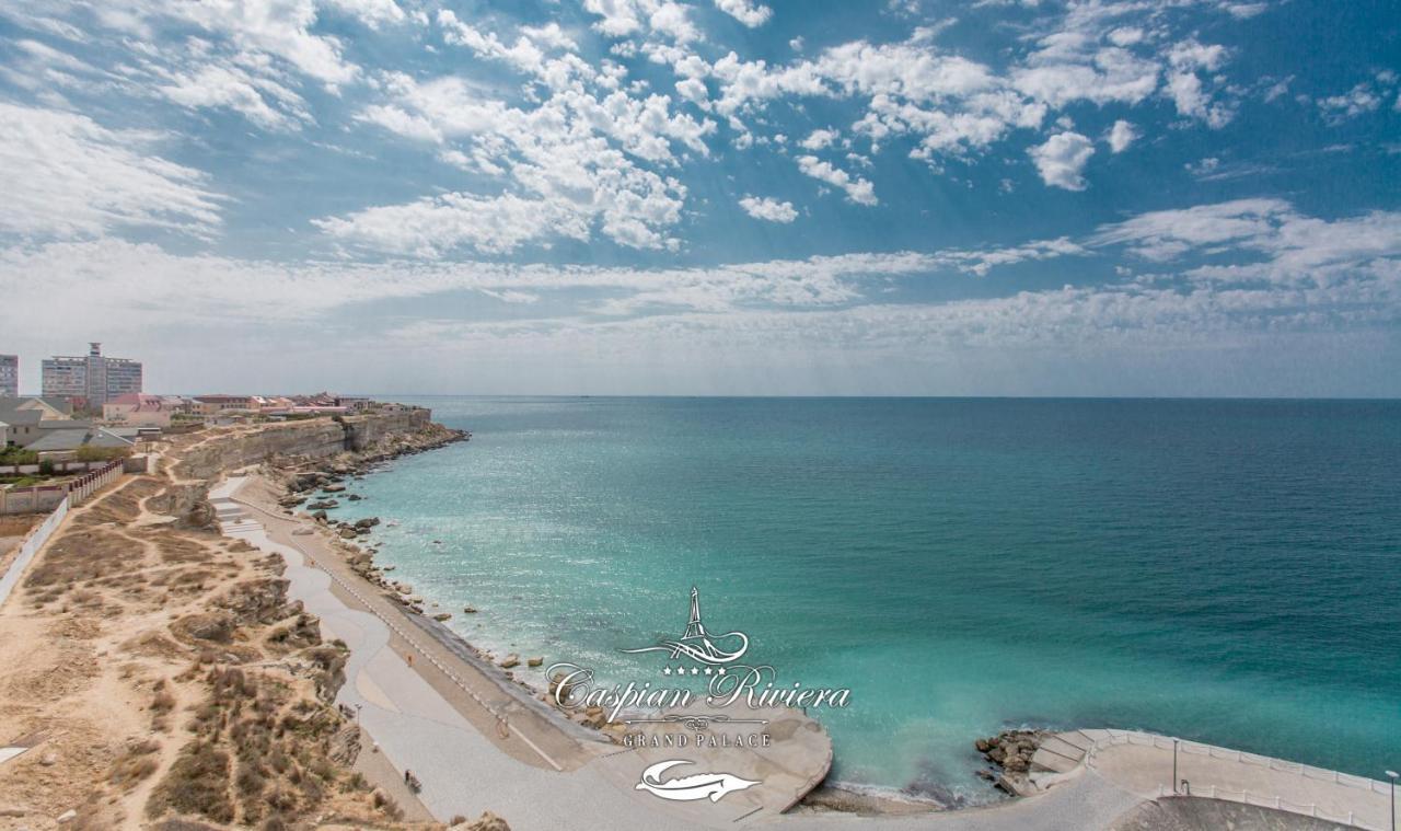 Caspian Riviera Grand Palace Hotel Ακτάου Εξωτερικό φωτογραφία Aerial view of the bay