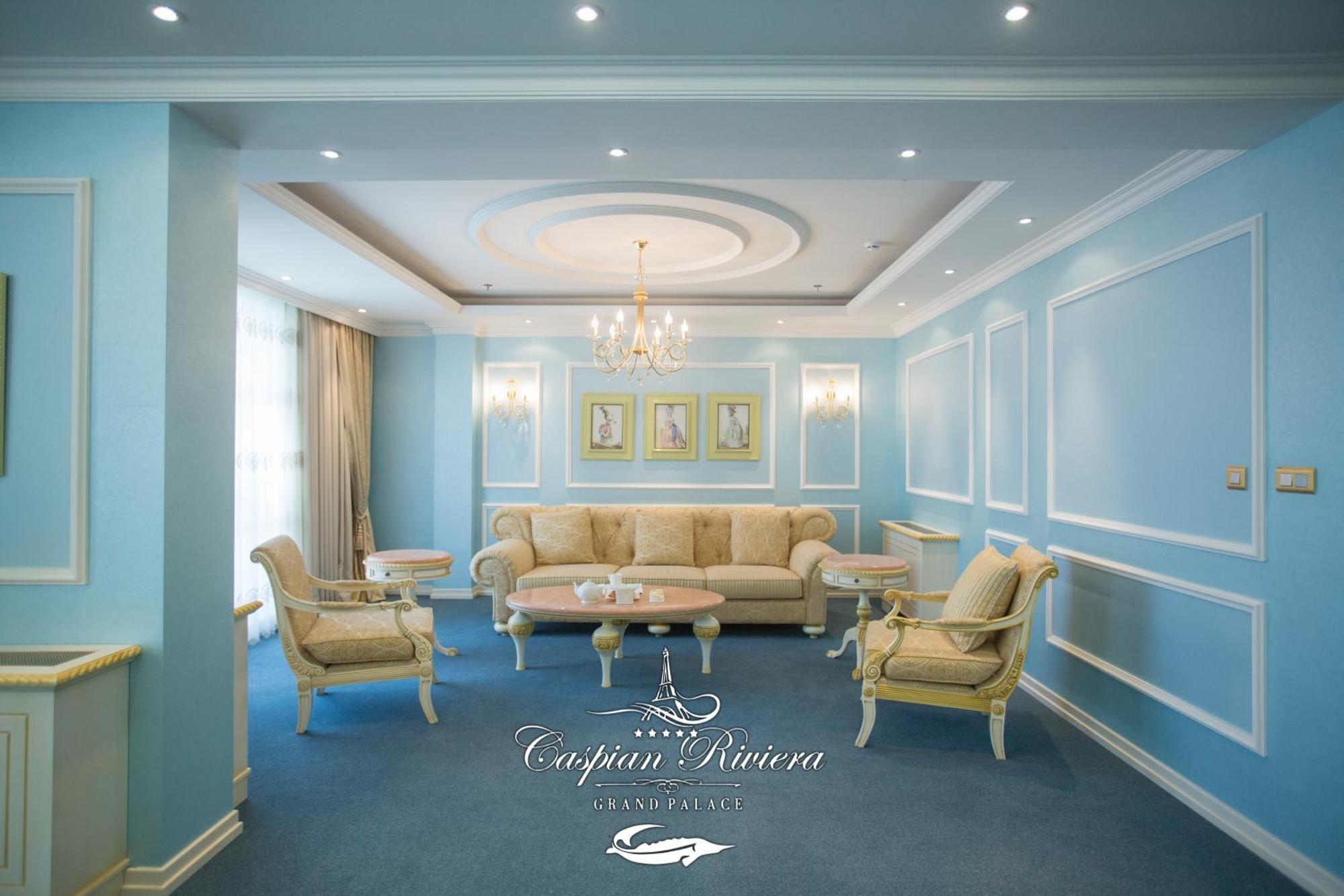 Caspian Riviera Grand Palace Hotel Ακτάου Εξωτερικό φωτογραφία A room at the hotel