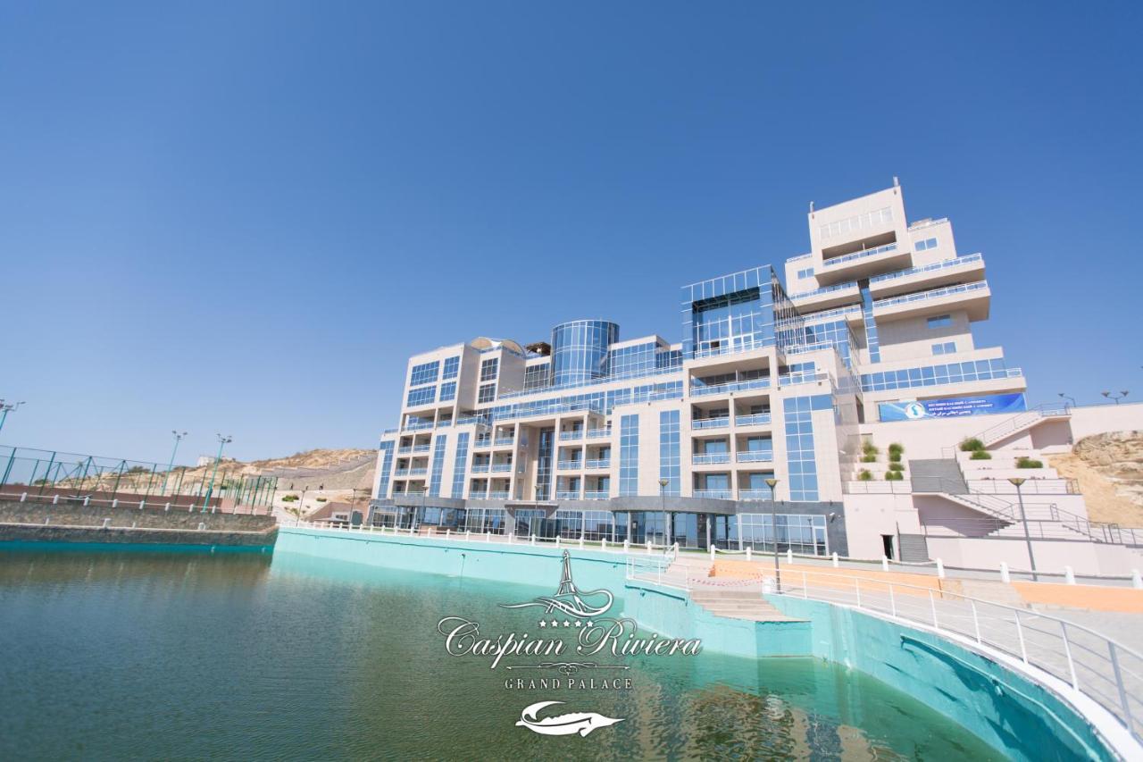 Caspian Riviera Grand Palace Hotel Ακτάου Εξωτερικό φωτογραφία Capital Coast Marina